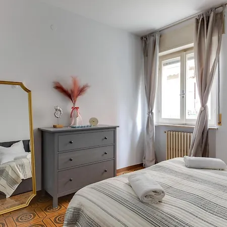 Accogliente, Apartment Pesaro